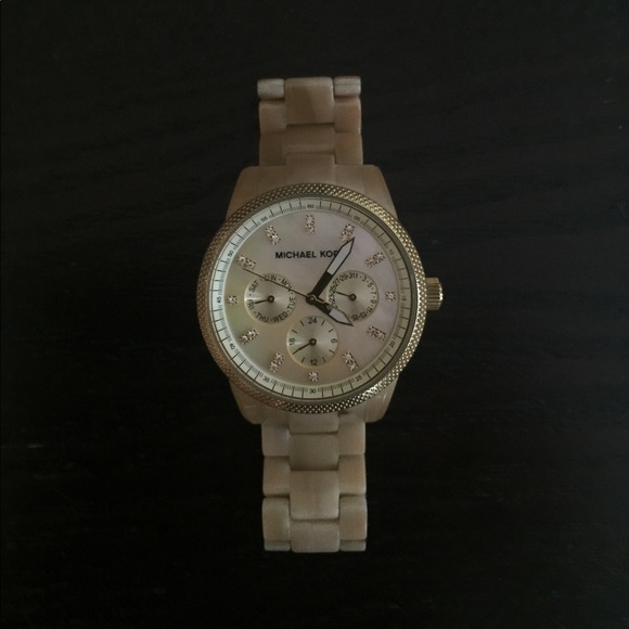 Michael Kors tortoise watch - Picture 1 of 4